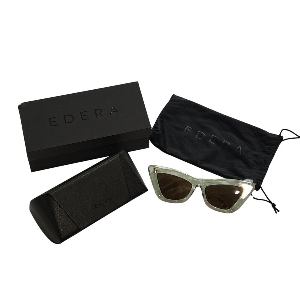 Edera Eyewear Fleur Sunglasses in Mint Green Acetate